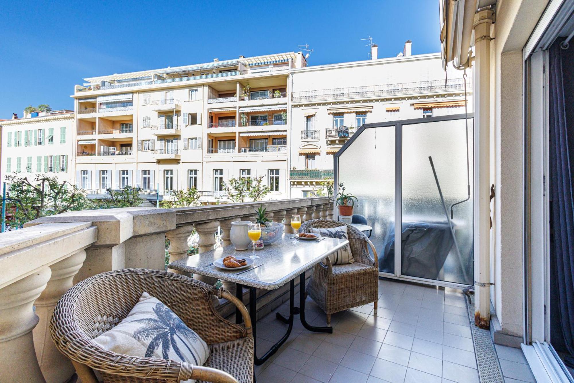 Le Victoria, Elegant T2 Au Bord Des Plages, Piscine, Sauna مينتون المظهر الخارجي الصورة